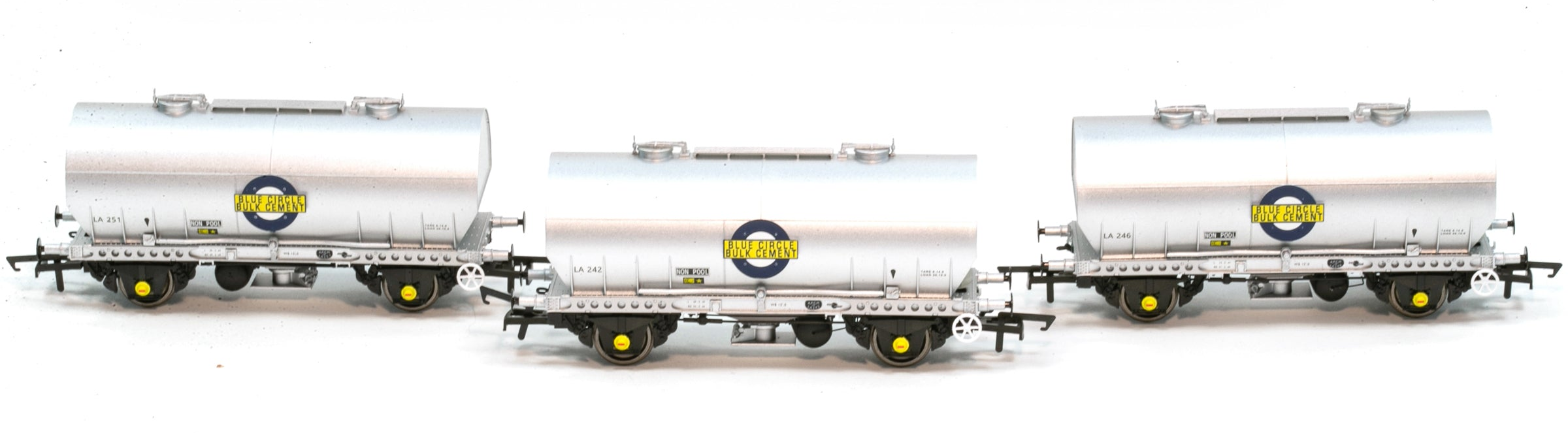 APCM Cemflo-PCV Powder Cement Wagon