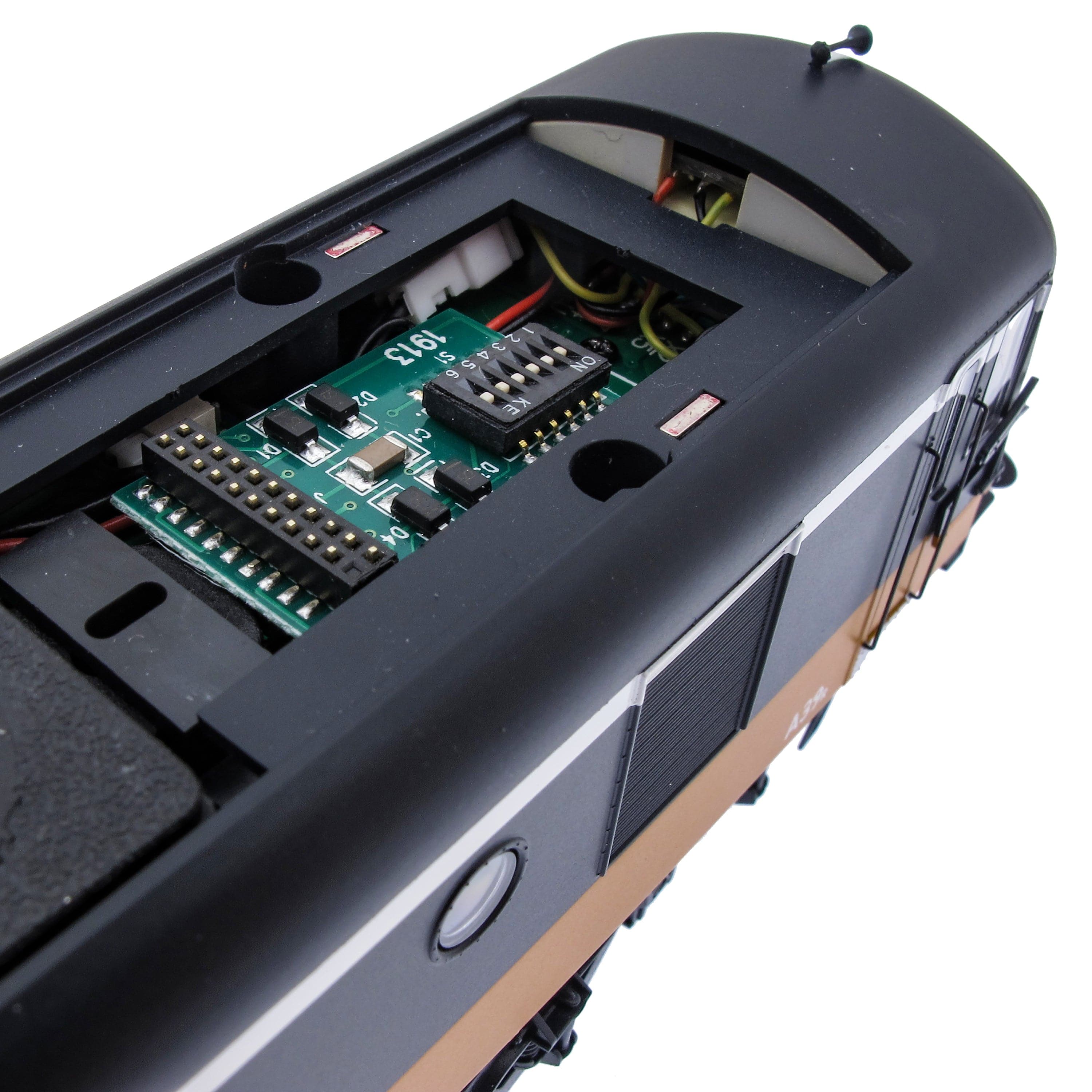 A39R - A Class Locomotive - Black & Tan