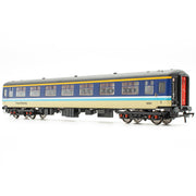 BR Mk. 2c (grande fenêtre de toilette) FK M13527 Provincial avec marquages Trans-Pennine