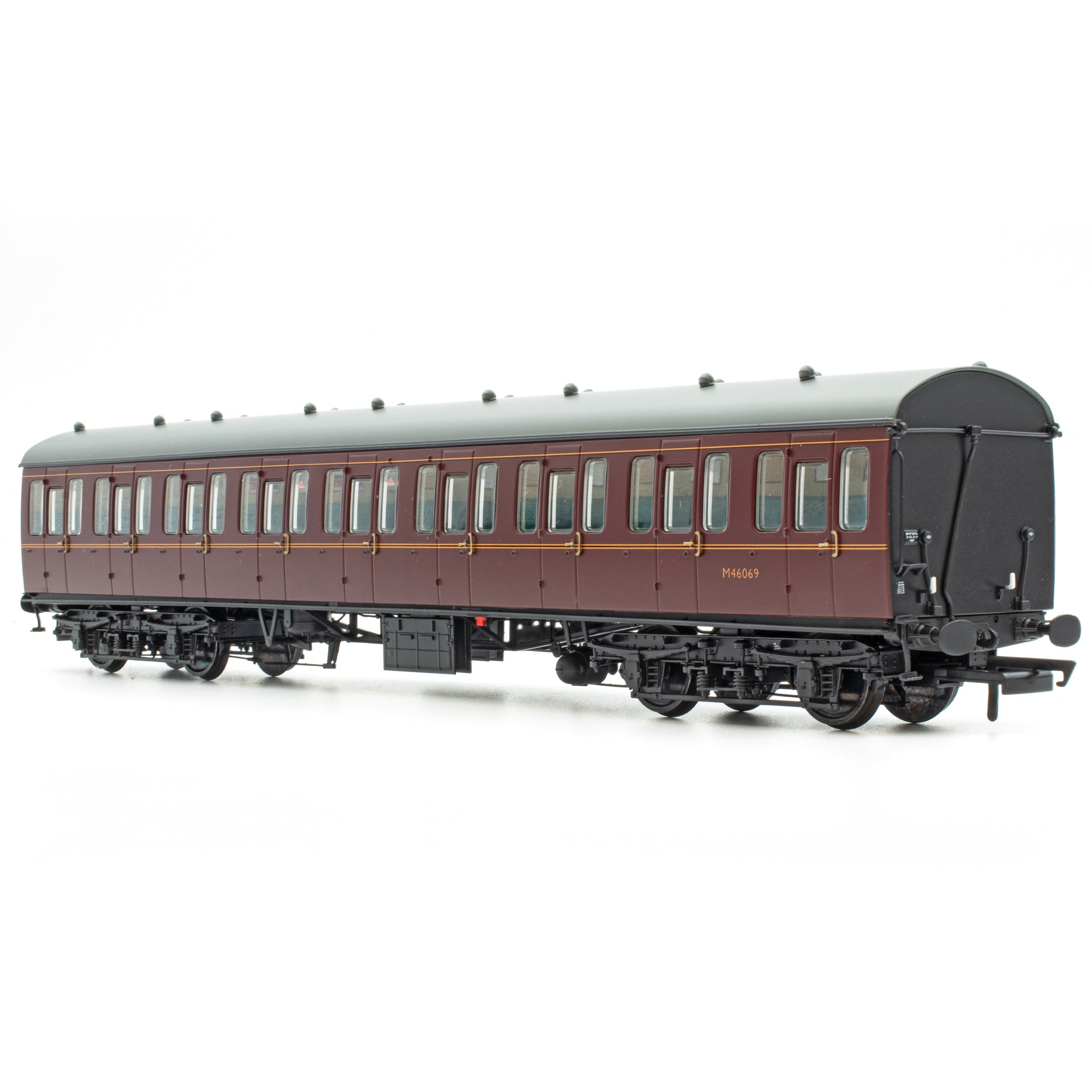 BR Mk1 57' Non-Gangway Coach - S - Lined Maroon  (Low position) M46069